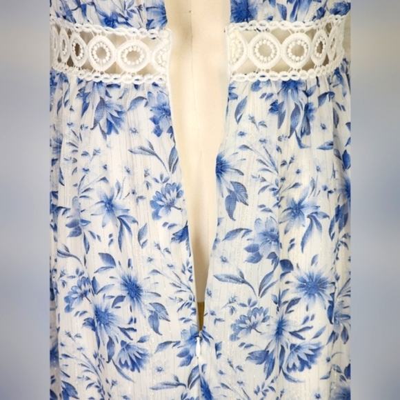 Lulus Make Things Shine White Blue Floral Midi Lightweight Flowy Dress L - Picture 12 of 16